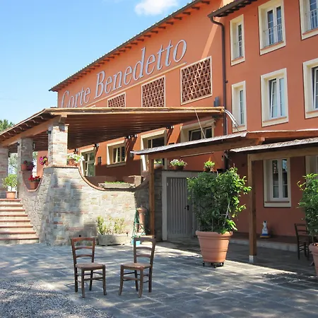 Agriturismo Corte Benedetto-3
